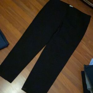 Crown and Ivy, black, size 16